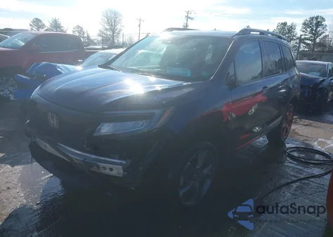 2019 Honda Passport Touring z USA, uszkodzony, nr VIN 5FNYF8H9XKB002832